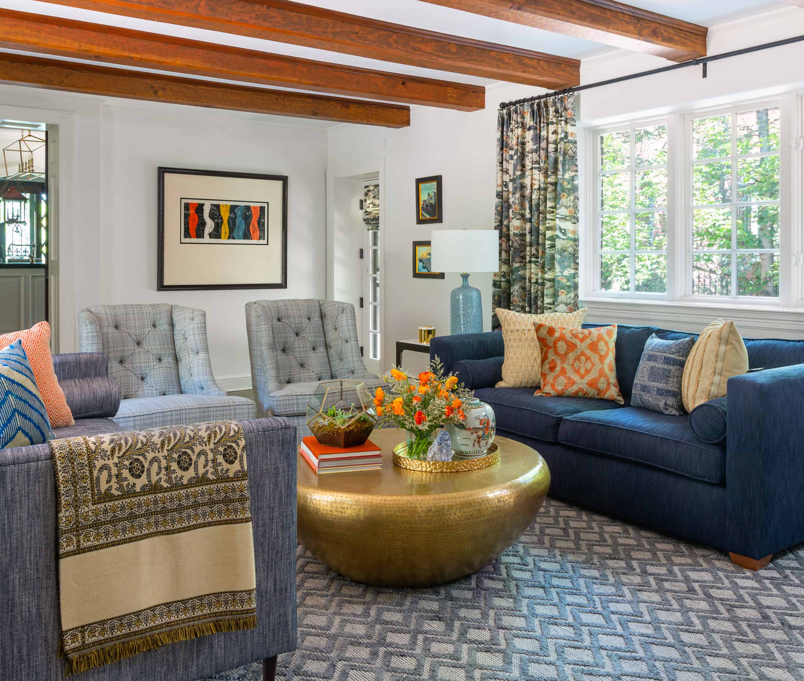 Light, bright family room with plenty of seating