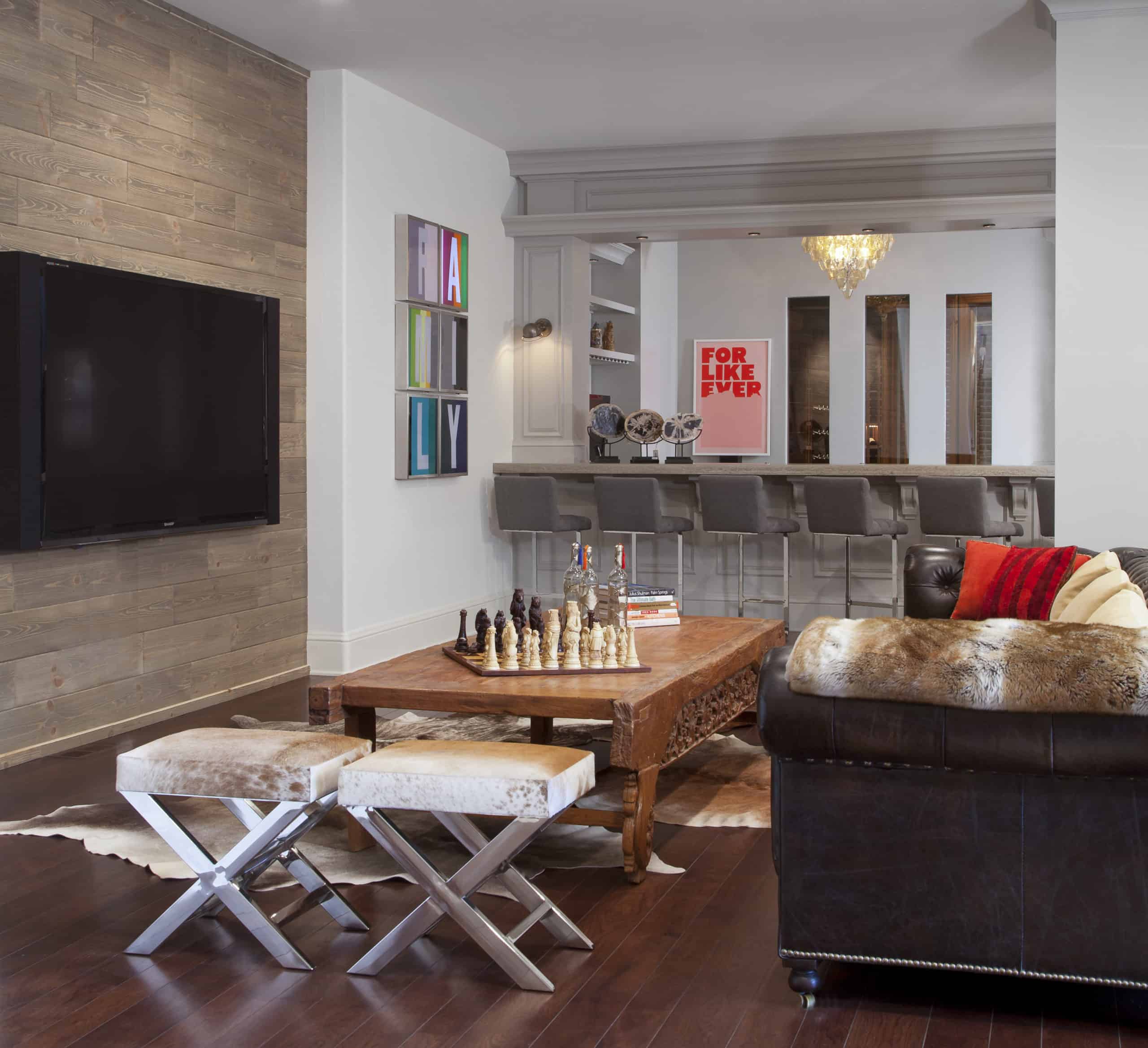 Colorado interior decorator uses natural touches