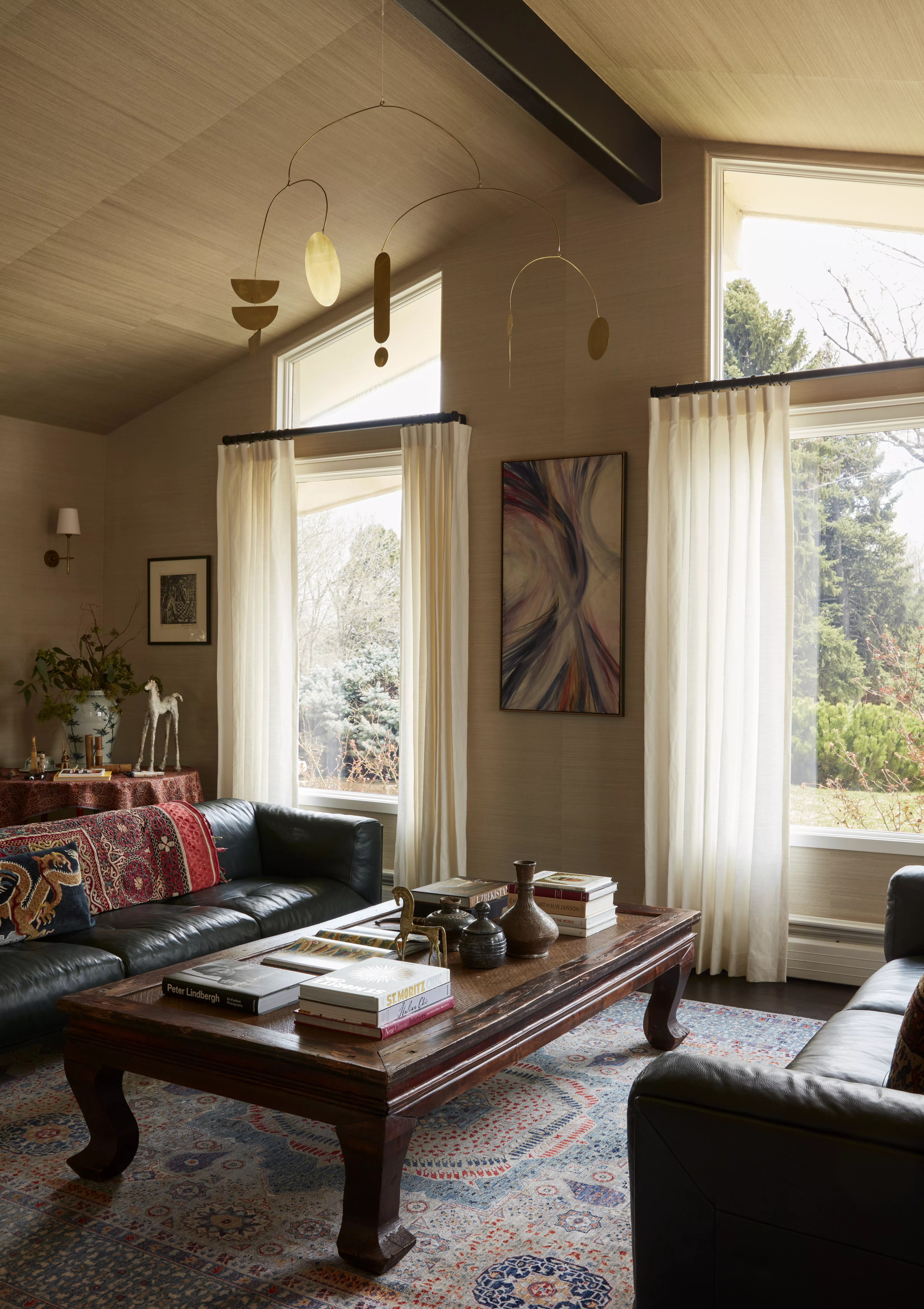 Cozy and modern great room with huge coffee table